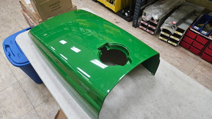 USED John Deere Hood - LVU12062