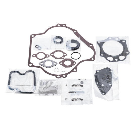 John Deere Engine Gasket Kit - AM124809